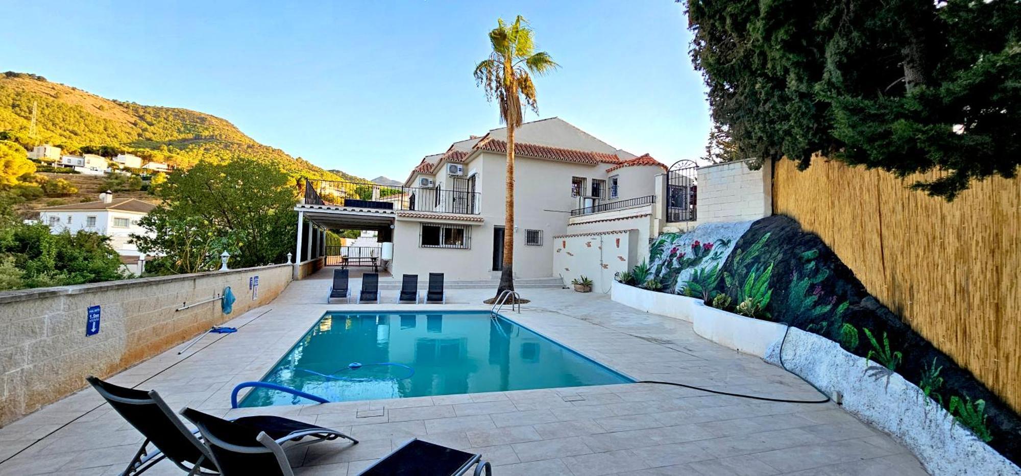 500 Al Sol - With Pool *